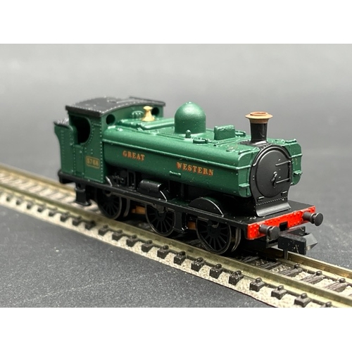 42 - Three N gauge Tank locomotives, 2 Tested Runners with rake of two GWR Farish coaches
(400g)
Graham F... 