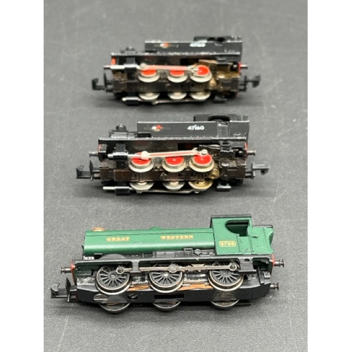 42 - Three N gauge Tank locomotives, 2 Tested Runners with rake of two GWR Farish coaches
(400g)
Graham F... 