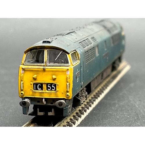 44 - Dapol 2D-003-011 Class 52 'Western' D1009 