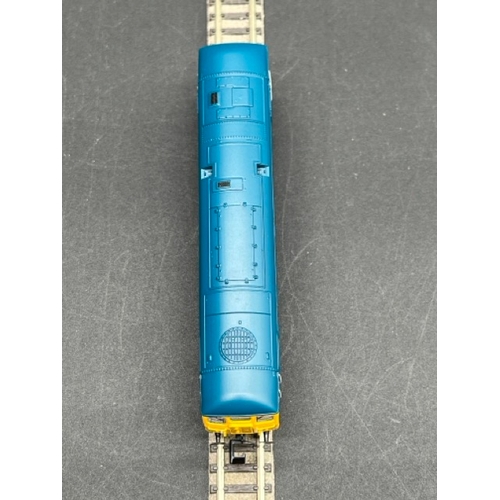 46 - Two N gauge BR Blue Diesel Locomotives - Tested Runners
(300g)
Graham Farish 372-975A Class 24/0 240... 