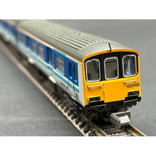 48 - N gauge Graham Farish Class 150/2 Sprinter 2-car EMU 52148/57148 in BR Provincial livery - Tested Ru... 