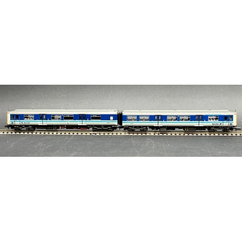 48 - N gauge Graham Farish Class 150/2 Sprinter 2-car EMU 52148/57148 in BR Provincial livery - Tested Ru... 