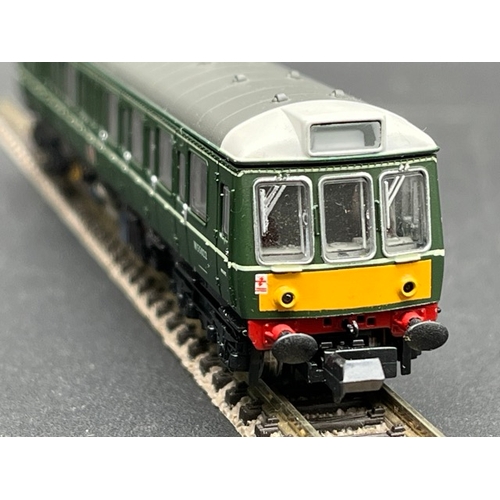 49 - N gauge Dapol 2D-009-000D Class 121 'Bubble Car' W55022 in BR green with small yellow warning panel ... 