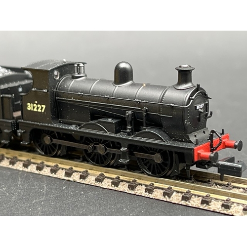 51 - Two N gauge Steam Locomotives both Tested Runners
(300g)
Graham Farish 372-777 Class C Wainwright 0-... 