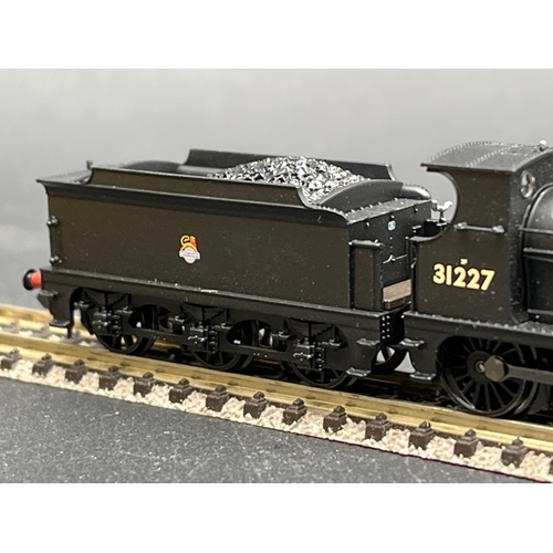 51 - Two N gauge Steam Locomotives both Tested Runners
(300g)
Graham Farish 372-777 Class C Wainwright 0-... 