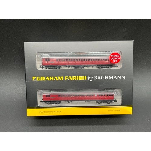 53 - 11 N gauge boxed coaches from Graham Farish and Dapol
(1100g)
Graham Farish 374-912 Pack of three SE... 