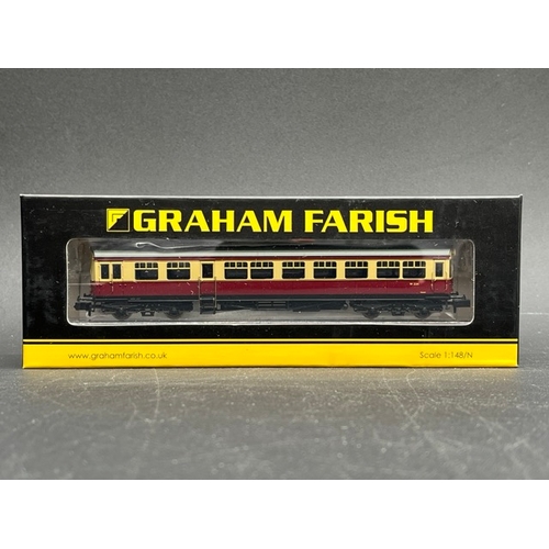 53 - 11 N gauge boxed coaches from Graham Farish and Dapol
(1100g)
Graham Farish 374-912 Pack of three SE... 