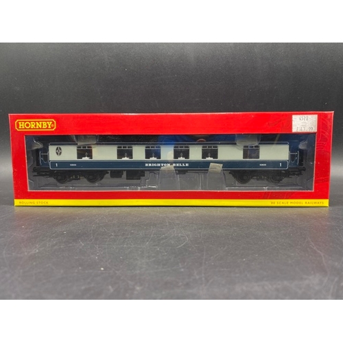 442 - Three 'As New' in Box Hornby Brighton Belle coaches in BR Blue and Grey
(800g)
Hornby R4527 Brighton... 