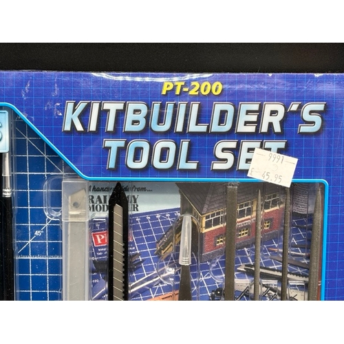 113 - Job Lot of Peco Tools, Lineside Kits, Parkside chains and others
(4000g)
Peco PT-200 Kit-builders To... 