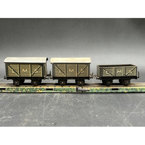 79 - Pre-war Bing gauge OO 3-rail electric railway to including LMS 2-4-0 and Great Western 2-4-0 Locomot... 