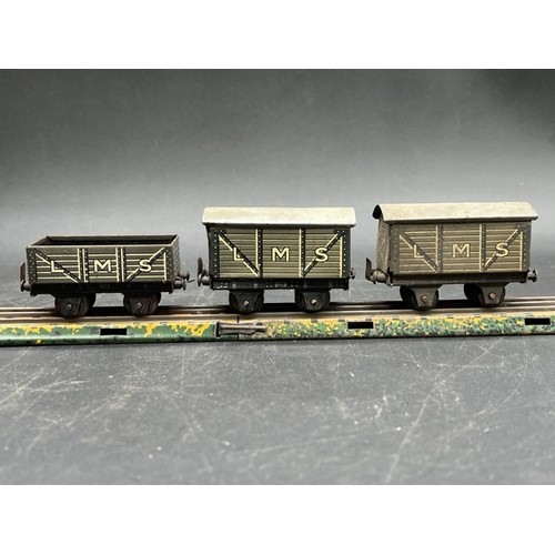 79 - Pre-war Bing gauge OO 3-rail electric railway to including LMS 2-4-0 and Great Western 2-4-0 Locomot... 