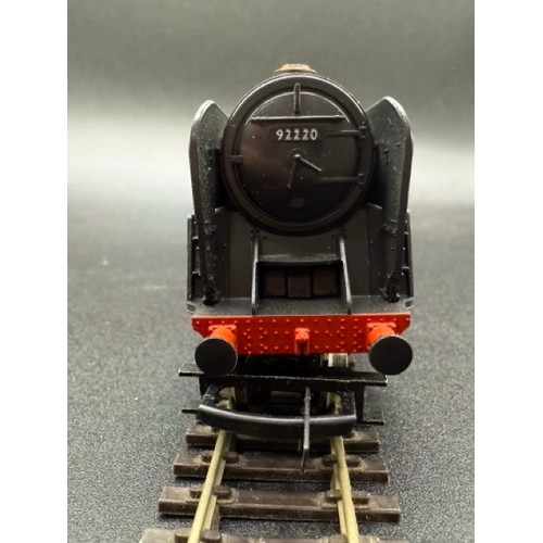 45 - Hornby R065 Class 9F 2-10-0 92220 