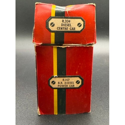 47 - Hornby R157 DMU Met-Cam Lightweight DMU power car M79628 in BR green with Trailer Car & Hornby R334 ... 