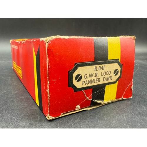 54 - Hornby R041 Pannier Class 57XX 0-6-0PT 8751 in GWR Green - Tested Runner
(300g)