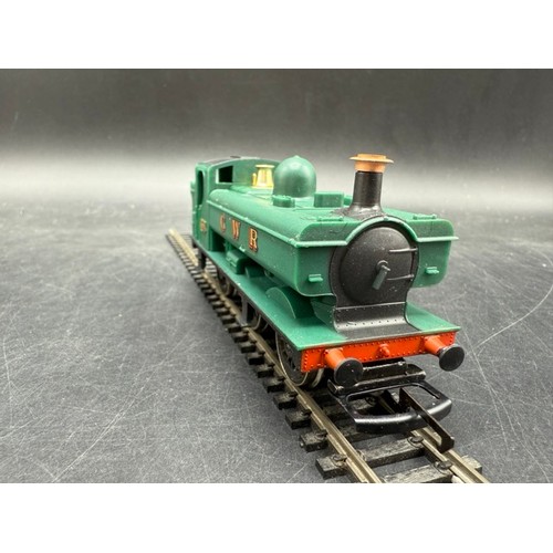 54 - Hornby R041 Pannier Class 57XX 0-6-0PT 8751 in GWR Green - Tested Runner
(300g)