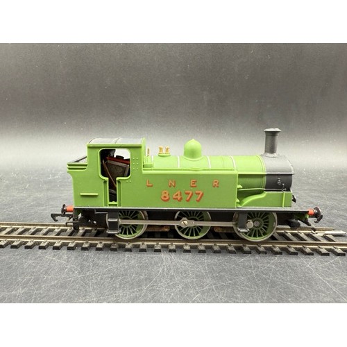 57 - Hornby R252 Class J83 0-6-0T 8477 in LNER green - Tested Runner
(300g)