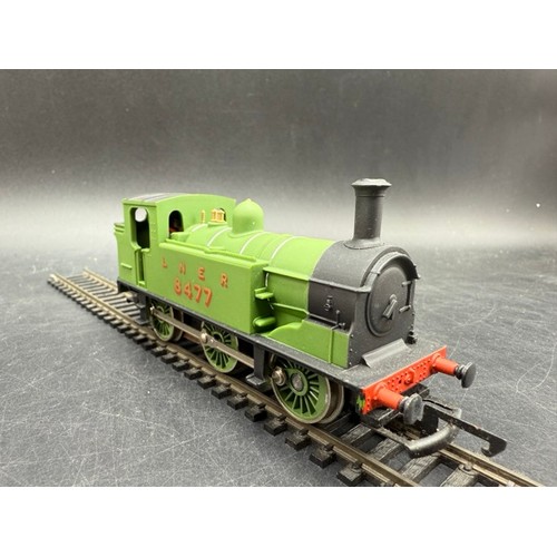 57 - Hornby R252 Class J83 0-6-0T 8477 in LNER green - Tested Runner
(300g)