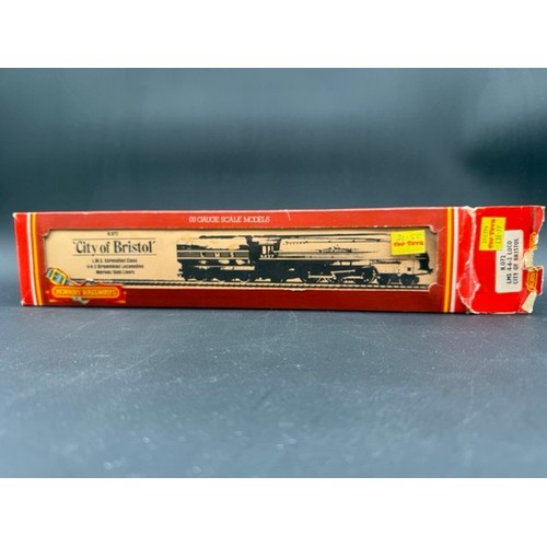 60 - Hornby R072 'City of Bristol' LMS Coronation Class 4-6-2 Streamlined Locomotive Maroon/Gold Livery. ... 