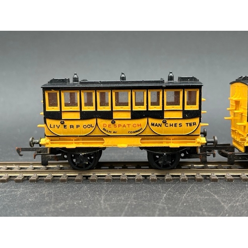 37 - Triang Stephensons Rocket and three coaches
(250g)
Locomotive in pieces (Poor) with wagon (Fair)
and... 