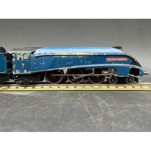 131 - Hornby Dublo EDP1 Passenger Train 