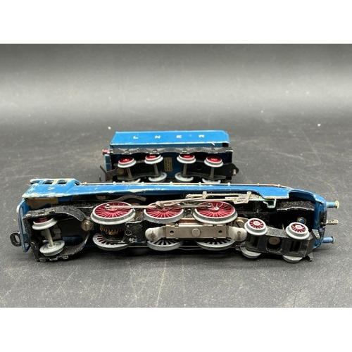 131 - Hornby Dublo EDP1 Passenger Train 