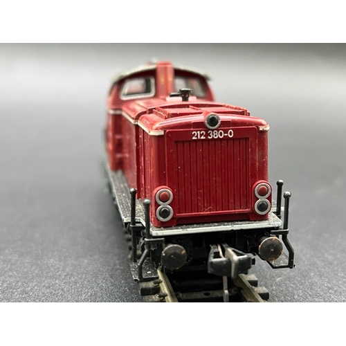 148 - Fleischmann DB 212 380-0 HO gauge - Tested Runner
(400g)
in generic box