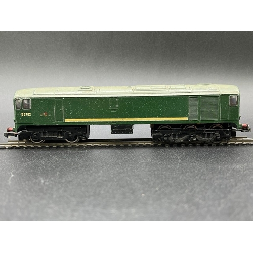 132 - Dublo 2233 Class 28 D5702 in BR Green Co-Bo - Tested Runner
(700g)