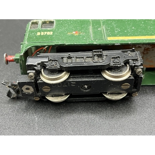 132 - Dublo 2233 Class 28 D5702 in BR Green Co-Bo - Tested Runner
(700g)