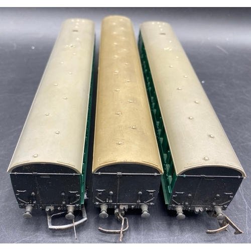 125 - A Southern Region DMU - Tested Runner
(450g)
Tri-ang R156-R225 Class 4-SUB 2-Car EMU S1052S & S1057S... 