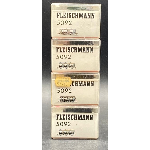 141 - HO Fleischmann Rolling Stock x15 cars
(2100g)