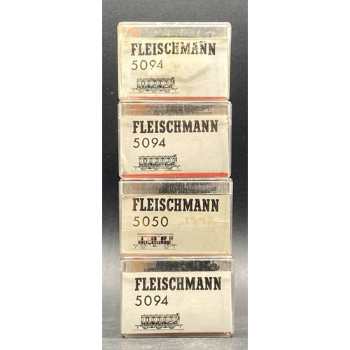 141 - HO Fleischmann Rolling Stock x15 cars
(2100g)