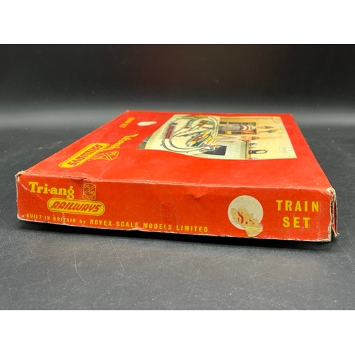 127 - Two Triang Train sets Nos. RS24 and RS42
(2000g)
Locomotives included 
Blue pug 0-4-0 #6 Tested Runn... 