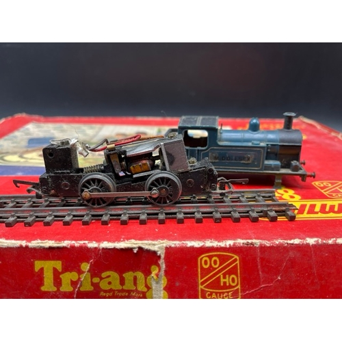 127 - Two Triang Train sets Nos. RS24 and RS42
(2000g)
Locomotives included 
Blue pug 0-4-0 #6 Tested Runn... 