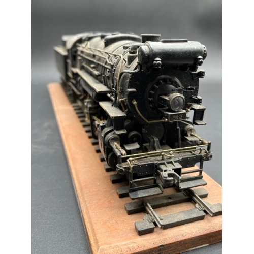 158 - Rivarossi O Gauge 0-8-0 Indiana Harbor Belt 102 Locomotive and 8-wheel Tender - Battery operated
(14... 