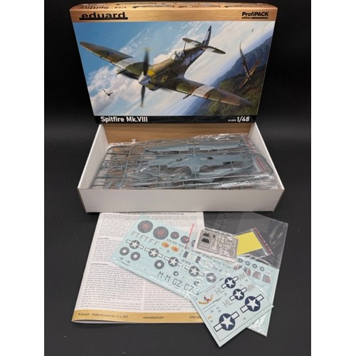 201 - 12 1:48 Scale Military Aviation Plastic Model Kits. (5500g). (12).
Makers include - Airfix & Eduard.