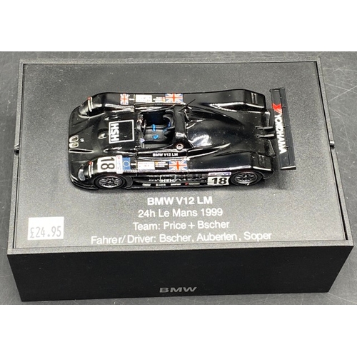 43 - Two BMW V12LM 24h Le Mans 1999, 1:43 Scale
(550g)