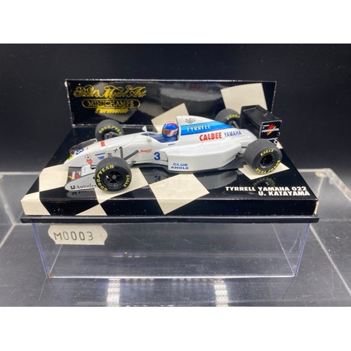 6 - 6 Paul’s Model Art MINICHAMPS racing cars (1:43 scale) (700g)
Includes:
Stewart Ford SF 1  - J. Magn... 