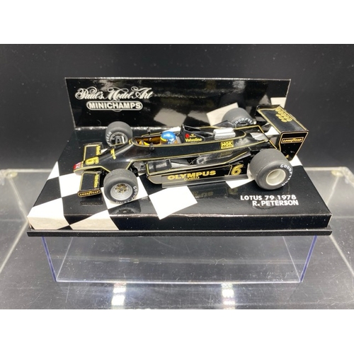 8 - 6 Paul’s Model Art MINICHAMPS racing cars (1:43 scale) (700g)
Includes:
Tyrrell P34 FNCB Monte Carlo... 