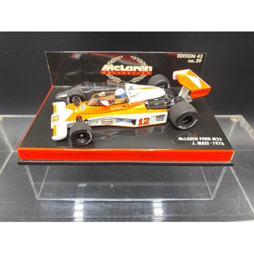 9 - 6 Paul’s Model Art MINICHAMPS (4) and McLaren Collection (2) racing cars (1:43 scale) (700g)
Include... 
