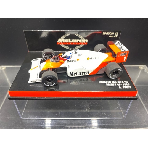 10 - 6 Paul’s Model Art MINICHAMPS (4) and McLaren Collection (2) racing cars (1:43 scale) (700g)
Include... 