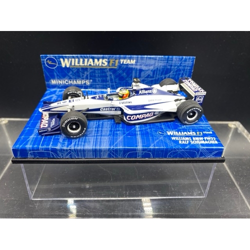 14 - 6 Paul’s Model Art MINICHAMPS mixed lot racing cars (1:43 scale) (700g)
Includes:
Williams BMW FW22 ... 