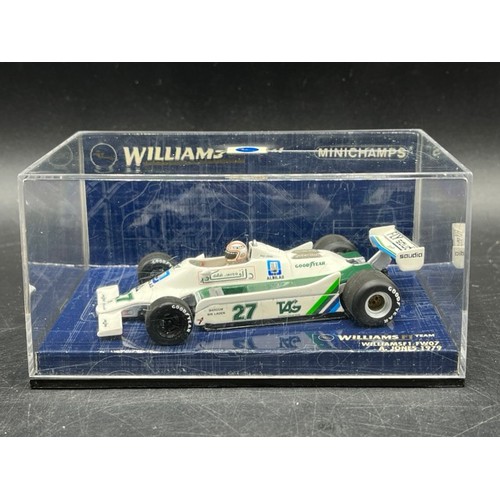 16 - 6 Paul’s Model Art MINICHAMPS racing cars (1:43 scale) (700g)
Includes:
WilliamsF1 FW07 - A. Jones 1... 