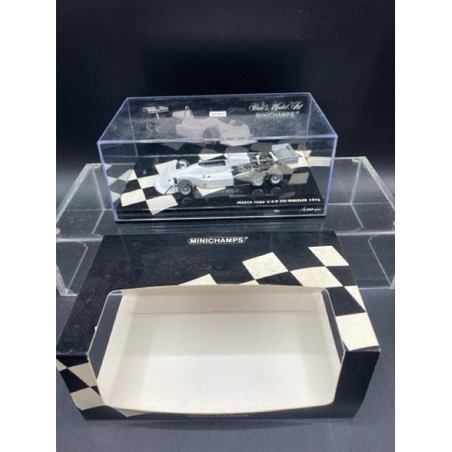 18 - 6 Paul’s Model Art mixed lot of racing cars (1:43 scale) (700g)
Includes:
March Ford 2-4-0 Six-Wheel... 