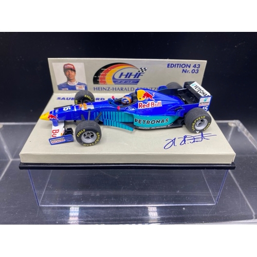 18 - 6 Paul’s Model Art mixed lot of racing cars (1:43 scale) (700g)
Includes:
March Ford 2-4-0 Six-Wheel... 