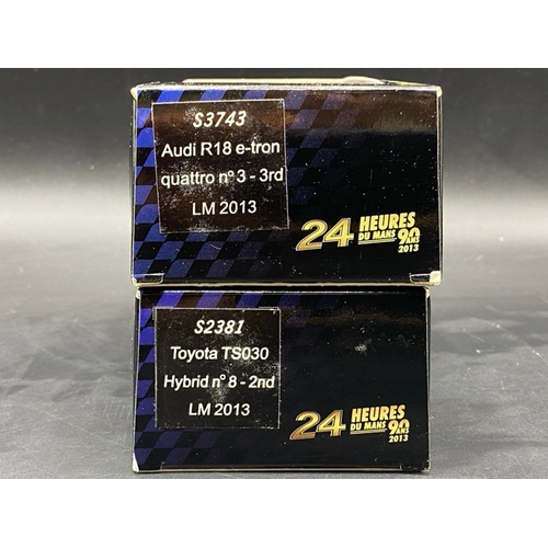 27 - 4 Spark (Minimax) model racing cars  1/43 scale
(500g)
Includes:-
- Porsche Carrera RSR LMN 1994
- V... 