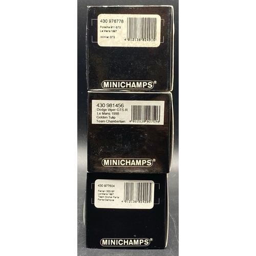 20 - 6 Paul’s Model Art Minichamps model racing cars 1/43 scale
(1350g)
Includes:-
-Porsche 911 GT2 Le Ma... 