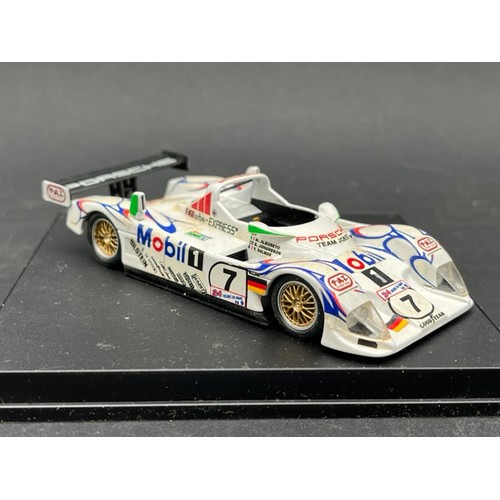 57 - 7 Trofeu 1:43 Scale, Porsche Models, as shown.
(950g)