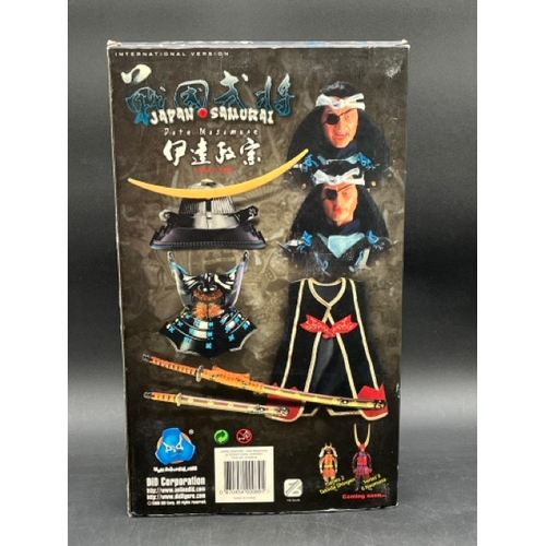 5 - JAPAN SAMURAI - Date Masamune INTERNATIONAL VERSION ITEM NO: S70001B
(1200g)
1:6 scale
Appears compl... 