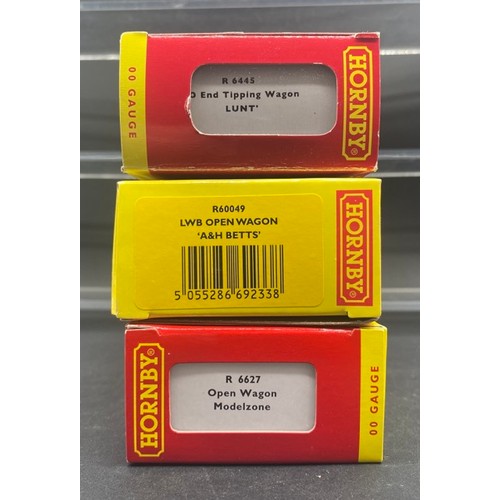 201 - 20 OO Hornby Boxed Rolling stock appearing New in Box
(2500g)
Includes: 
Hornby R6780 4-wheel wagon ... 