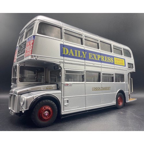 Sun Star 1:24 RouteMaster 2903 RM664 - WLT 664 The Silver Lady - Silver ...